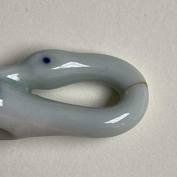 Blue Ceramic Swan Mini Figurines Chopstick Rest Blue White Decor Beach - Picture 4 of 5
